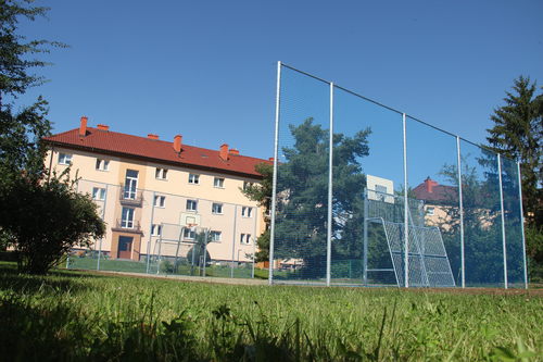 Sportoviště na Revoluční má nový kabát, další hřiště ve městě se renovují