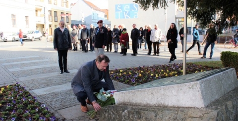 Uherské Hradiště si připomnělo Den válečných veteránů