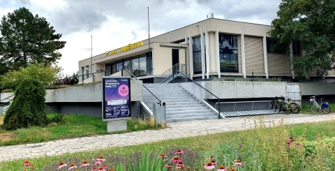 schodiště kino Hvězda.jpg