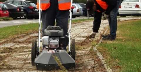 Čištění chodníků