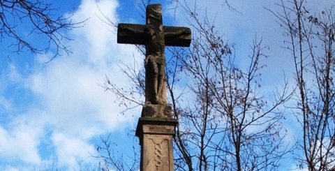 Kříž v Cikánce v Sadech