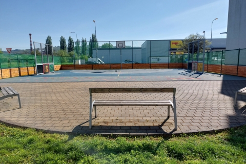 Sportovní hřiště na ulici Slovácká