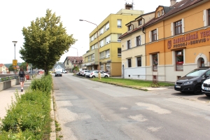 Svatojiřské nábřeží