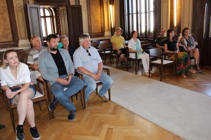 Výtvarníci Hradišťského plenéru zavítali za radnici