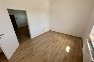 Svatojiřské nábřeží 395